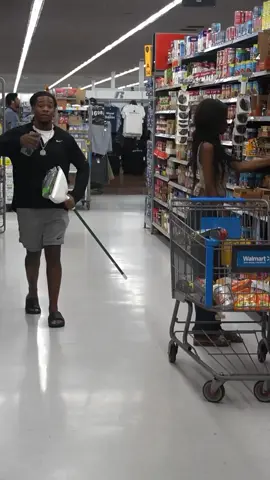 #shorts #walmart #original #explor #funny #fun #explore #shortvideo #subscribe #fyp #pranks #explorepage #mami #folorida #Love #phrank #fbreels #viralreelsfb #us #fyb #usa #USAToday #usagirl