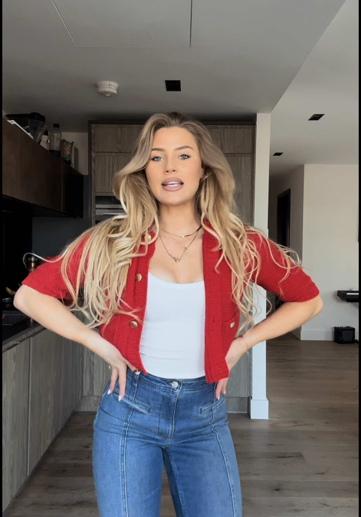 OUTFIT OF A HOT EX GIRLFRIEND💋📸👖#OOTD #bellahmae #girls #fashiontiktok 