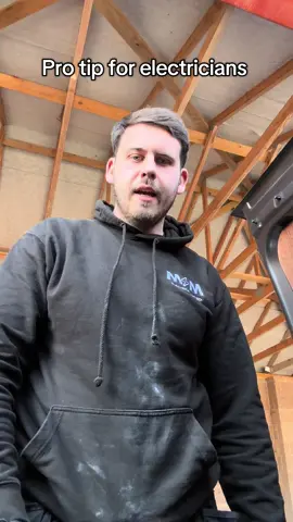 Pro tip for electricians- how to get the arbour off the whole saw #electrician #apprentice #sparky #DIY #electriciansoftiktok #viral #explore #howto #protip 