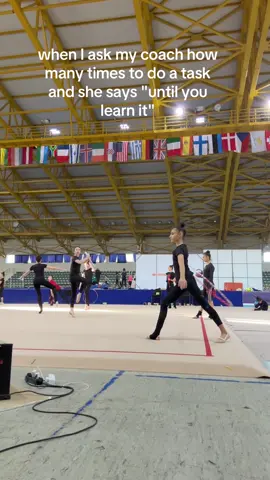 🤣🤣🤣  #rg #relate #relatable #repost #rhythmicgymnastics #gymnastics #gymnast #viral #trend #trends #trending #foryou #foryoupage #fyp #fy #sports #sport #athlete #coach