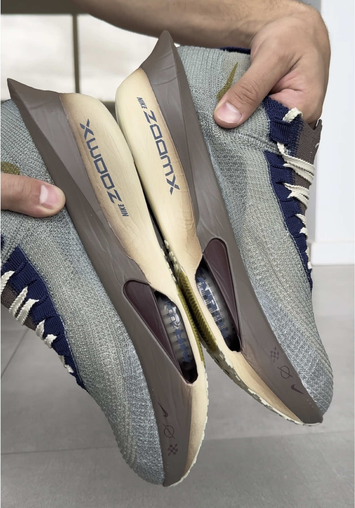 Nike alphafly 3 premium 👟🔥 #asmr #nike #alphafly3 #Running #maraton #runforyourlife #Lifestyle #shoe #runner #train 