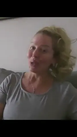 Just a reminder for the scallywags who have entitled themselves to demand my time . Here's my priority list- God Family Friends Group Experts Members Clients If you're not one of those , you're just going to have to settle for whatever magical time I don't have to get a message from me . Your best bet is to become one of those . Otherwise , you'll have more luck with the scammer accounts . Go BIRDS ! #alurajenson #alura_jenson #aluratntjenson #alura_tnt_jenson #alljoyinspired 