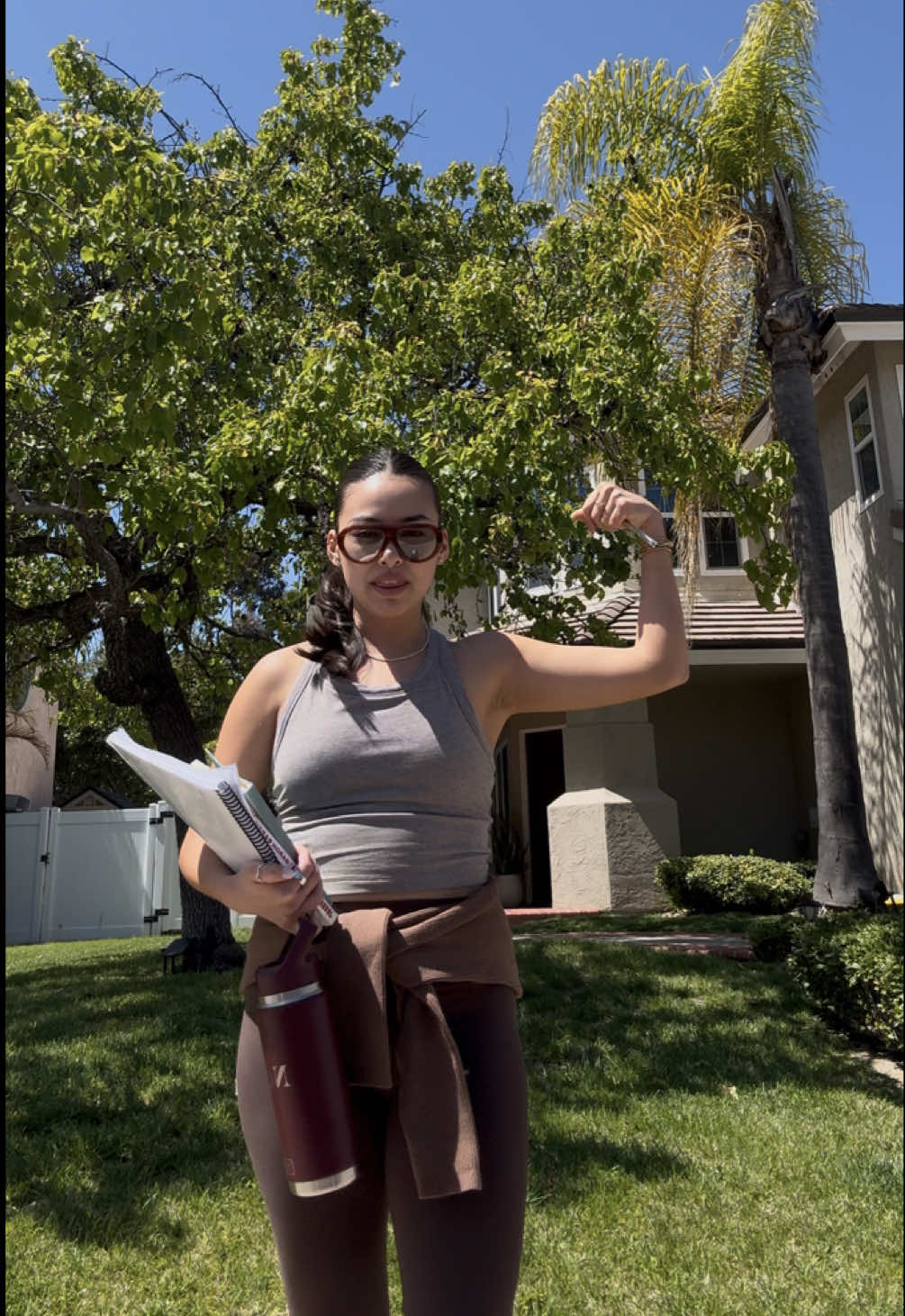 Lil casual ootd #outfitinspo #OOTD #workout #workoutclothes #vuori 