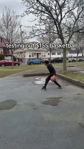 testing out this outdoor basketball #basketballtiktok #baksetball #ball #outdoorbasketball #indoorbasketball #sports 