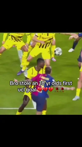 Barca family don’t attack frl💔💔TS is called content #football #raphinha #cubarsi#fyp #real #shadowbanned #repost #dortmund