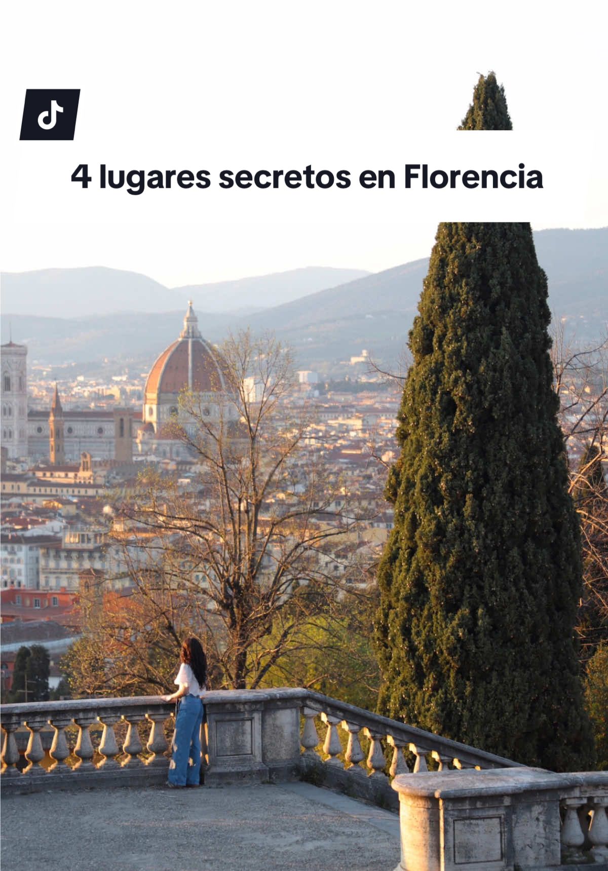 Cuatro lugares secretos en Florencia que tienes que visitar en tu viaje! Apunta estas direcciones para google maps: •Balcón sobre el Ponte Vecchio: balconcino di Dafne •Cine en una librería: Giunti Odeon •Mirador sobre Florencia: Piazzale Michelangelo •Para el rooftop con las mejores vistas del Duomo, déjame un comentario y te mando el nombre por mensaje 💌 #florencia #rooftops #bestviews #florenceitaly 