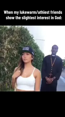 Huntin all yall down 🫵🏾😇 #christiantiktok #fypシ #christianmemes #imissvine#funnyvideos#biblicalmemes#yahwehtiktok🤲🏾💜 #memesdaily #christianfyp #jesuslovesyou #jokes #laugh 