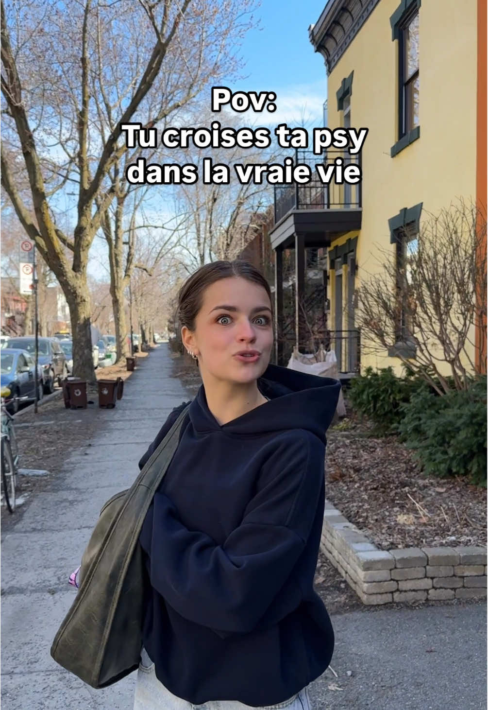 Tag ta psy en commentaire ✋🤫 Avec l’excellent et fraternel : @Charles Brunet  #psy #humour #québec #mtl #rire #montreal 
