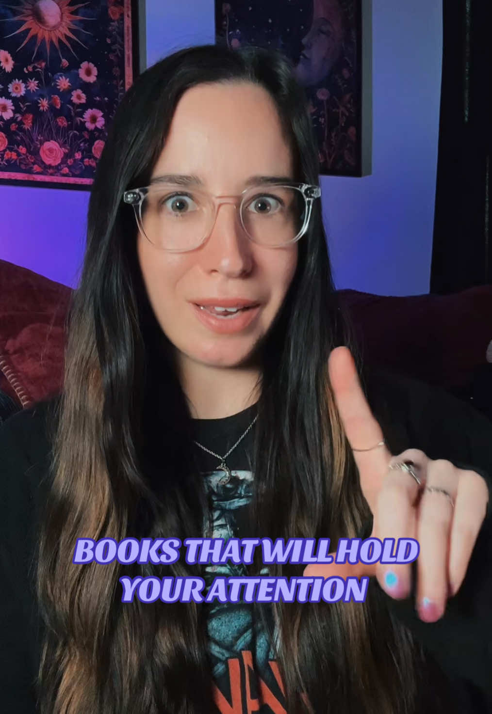 All I wanna do is bury my face in a book 😵‍💫 #BookTok #bookrecs #books #sydneyyybooks #BookRecommendations #thrillerbooks #bookreviews 