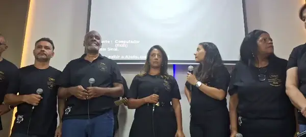 Apresentação Som Maior Adoradores 🎶  Volta ao Lar. 🎶 Primeira Igreja Batista em Cidade Ademar Culto de Adoração. Acompanhe nossa agenda aqui no Instagram. Você é o nosso(a) convidado(a) para a próxima apresentação. #gospel  #igreja  #smadoradores  #louvor
