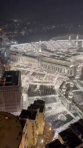 وَلِكُلِّ أُمَّةٍ أَجَلٌ فَإِذَا جَاءَ أَجَلُهُمْ لَا يَسْتَأْخِرُونَ سَاعَةً وَلَا يَسْتَقْدِمُونَ ۝ يَا بَنِي آدَمَ إِمَّا يَأْتِيَنَّكُمْ رُسُلٌ مِنْكُمْ يَقُصُّونَ عَلَيْكُمْ آيَاتِي فَمَنِ اتَّقَى وَأَصْلَحَ فَلَا خَوْفٌ عَلَيْهِمْ وَلَا هُمْ يَحْزَنُونَ ۝ وَالَّذِينَ كَذَّبُوا بِآيَاتِنَا وَاسْتَكْبَرُوا عَنْهَا أُولَئِكَ أَصْحَابُ النَّارِ هُمْ فِيهَا خَالِدُونَ [الأعراف:34- 