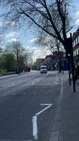 @D’S24 on Norwood’s (N) Ee7 SK25 BBJ On Route SL6 Pulling Into Holmewood Road (1st Clip) & Leaving Waterloo Bridge (2nd Clip) Flooring It Towards West Croydon 