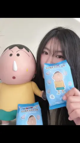 #협찬 | 이 글은 @storinus 부터 제품을 제공받아 작성된 글 입니다 🪨💛 맹구 저자극 콧물티슈- 집에 있는 왕방한 맹구 콧물 먼저 닦아주고, 두뚬해서 외출시 꾸꾸 쓰기에도 좋고, 사이즈도 포켓 사이즈여서 자주 사용하는 외출용 가방 / 차 안에도 나눠서 보관! 아이들 피부에도 자극없이 사용가능해서👍🏻💛🪨(돌멩이 없어서,바위로) . . . #맹구 #맹구저자극콧물티슈 #짱구  #뮬티슈추천 #저자극물티슈추천 #아이물티슈추천  #외출용물티슈추천 #물티슈 #맹구야_안녕 #코_흥_해 #맹구템  #매