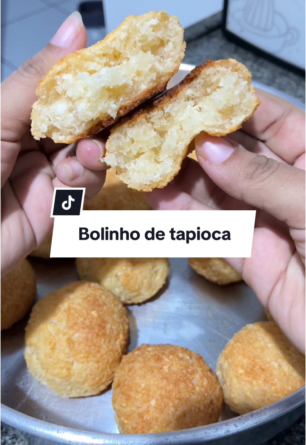 Bolinho de tapioca 😍 #receitas #bolo #bolocaseiro #tapioca #cozinhando 