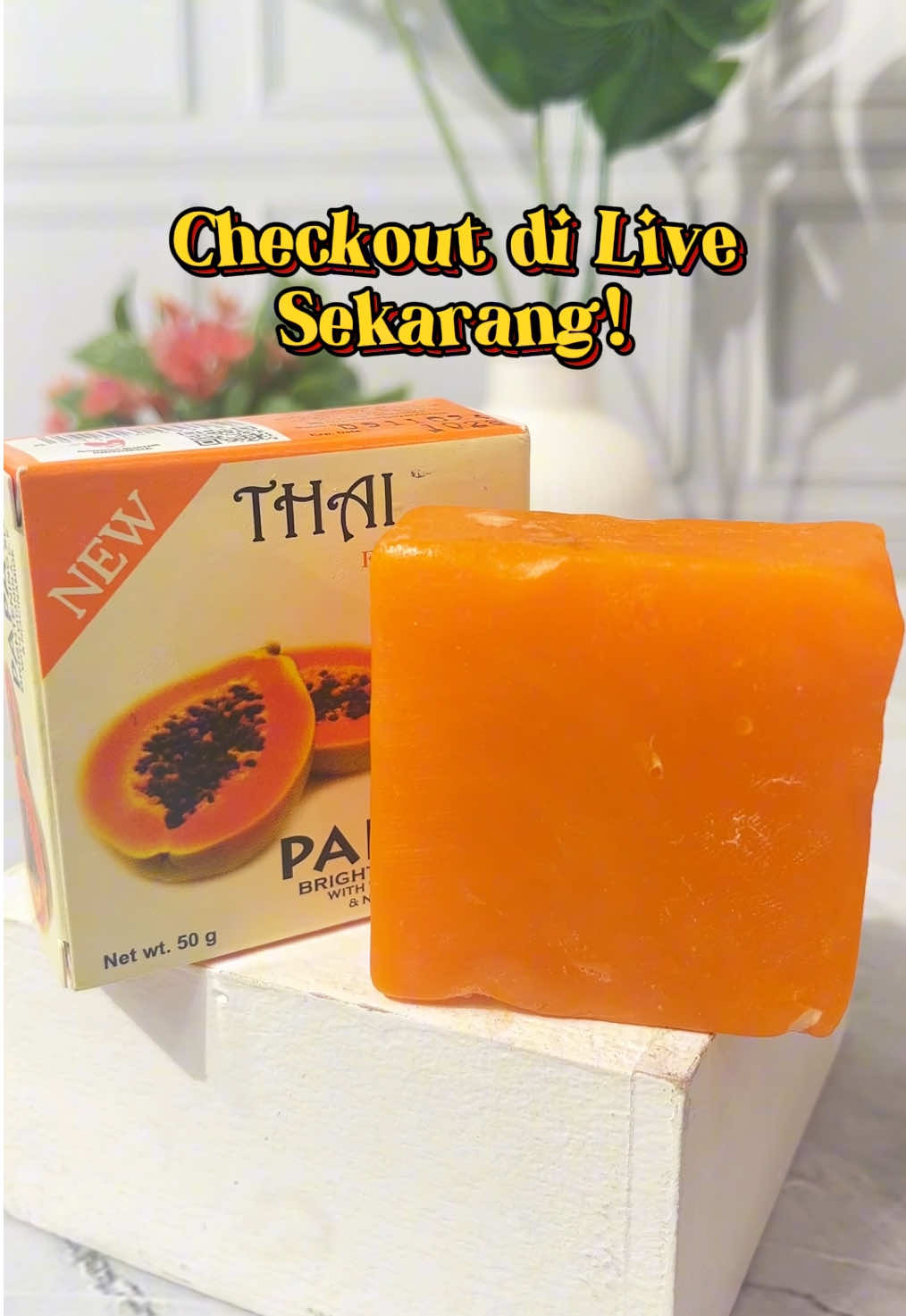 Eits, ini bukan sabun biasa~ sabun pepaya dari THAI ini efektif banget cerahin kulitmu. Cuma 10k aja, lho! #ohsome #sabunpepaya #sabunviral #sabunpemutih #bodycare 