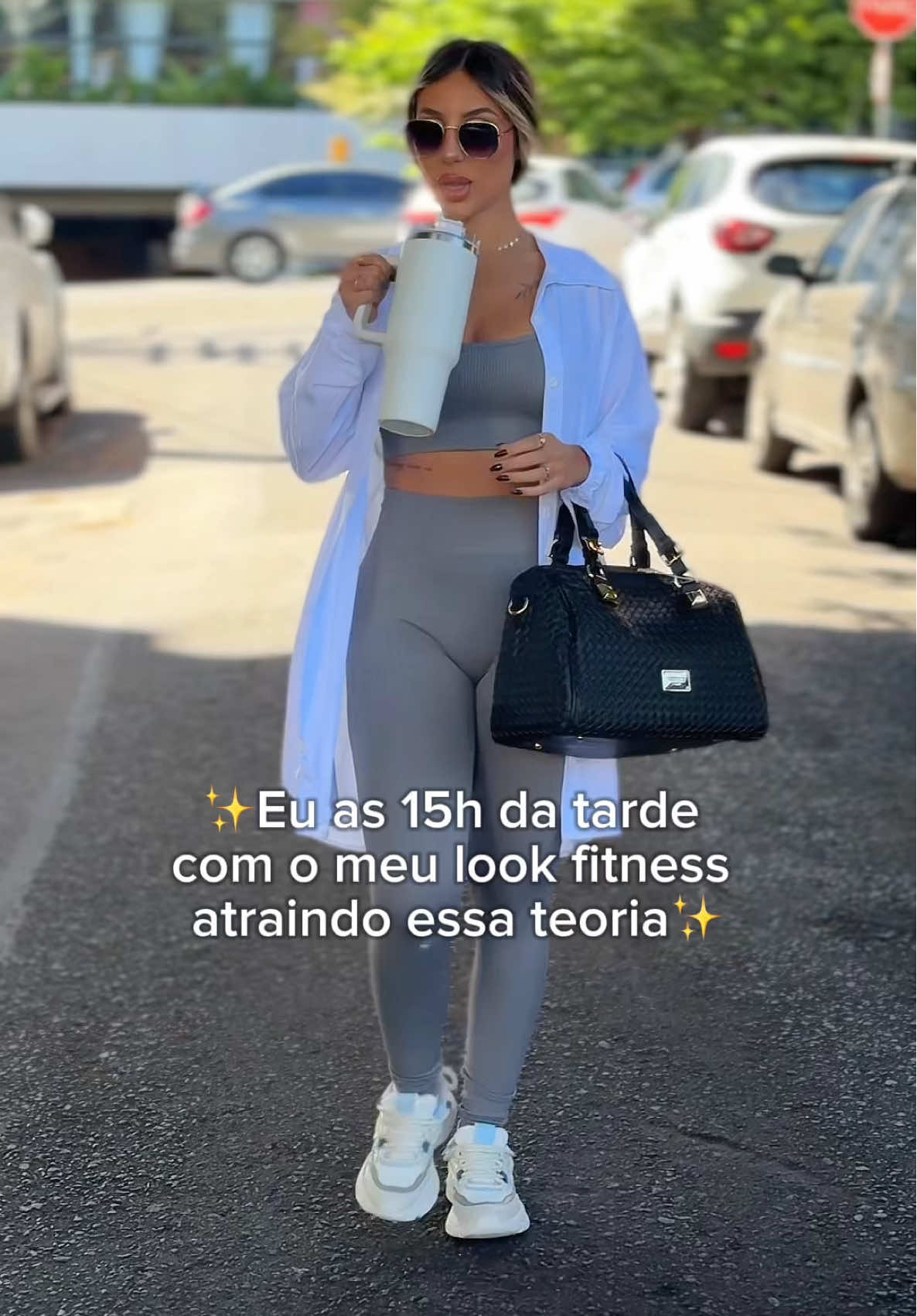 Teoria confirmada amigas ✅ A ryca usa look de treino 💪🏻