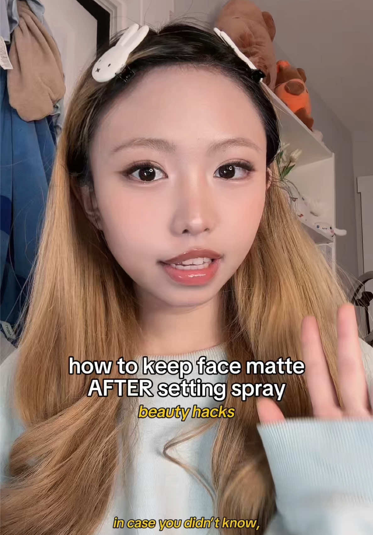 makeup hack for a matte finish on your undereyes! #makeuptok #beautyhack #settingspray 