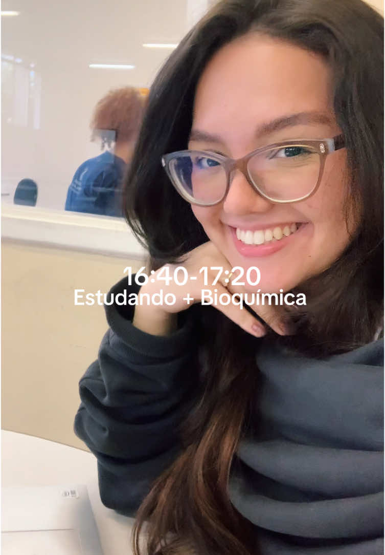 Me contem: vocês preferem esse formato ou vlogs falados? 🥰  #medicina #estudos #medvlog #federal #universidade #vestibular #enem 