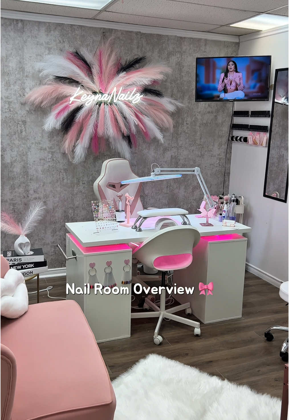 After a year of working from home, I finally have my dream nail room 🥹 I’m beyond grateful , thank you to all my amazing clients who helped make this happen. Can’t wait to welcome you in this new space🎀  #nailroom #nailtok #nailroomtour #beginnernailtech  #nailtechlife #viral_video #nailcontent #fouryou #nailtechessentials #tour #montreal #nailtechcheck 