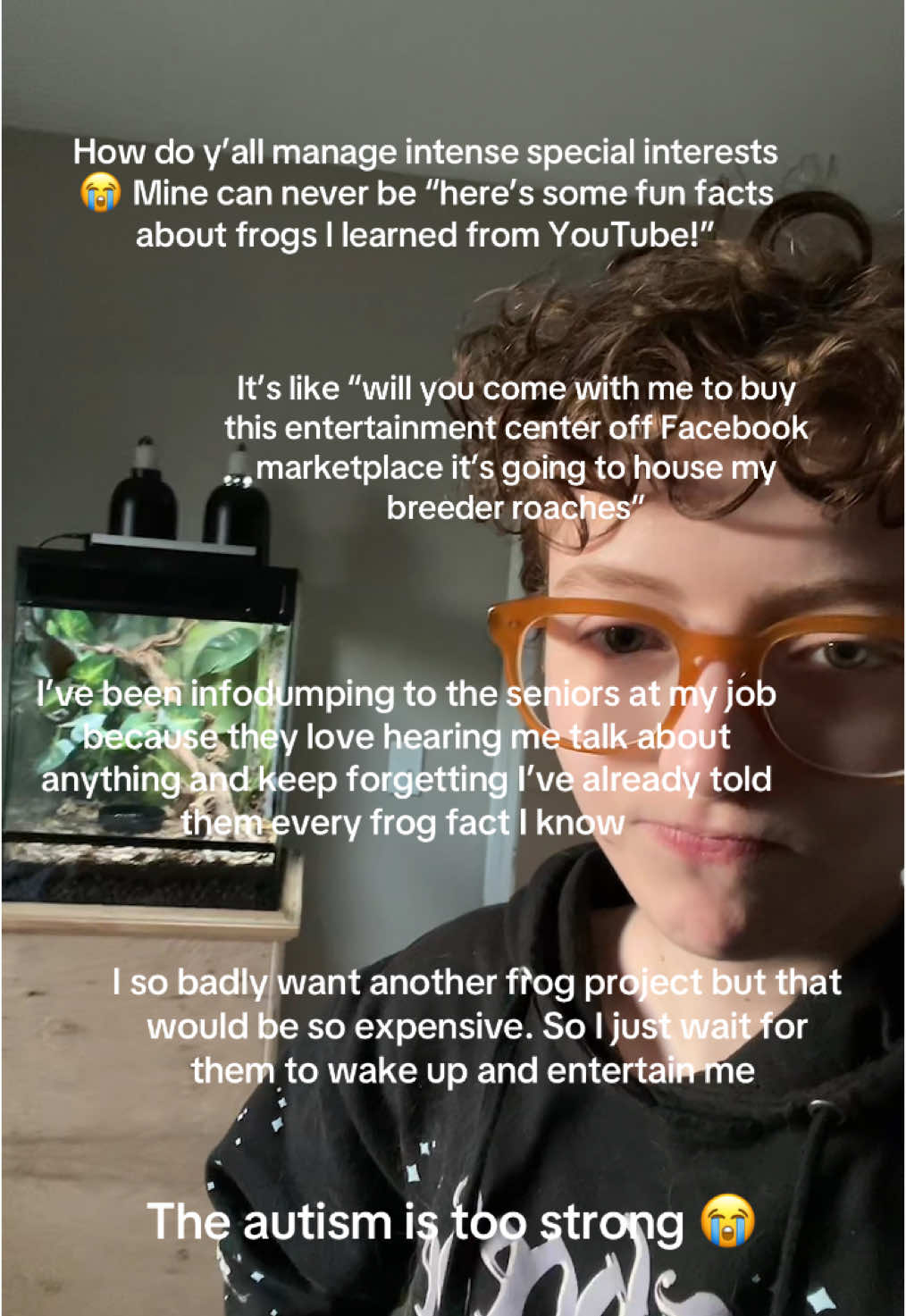 I already tried watching educational frog videos and it just made me cry because of how cute reed frogs were and how bad I wanted to hold one  #specialinterest #autism #creatorsearchinsights #theautismistoostrong #frogs 