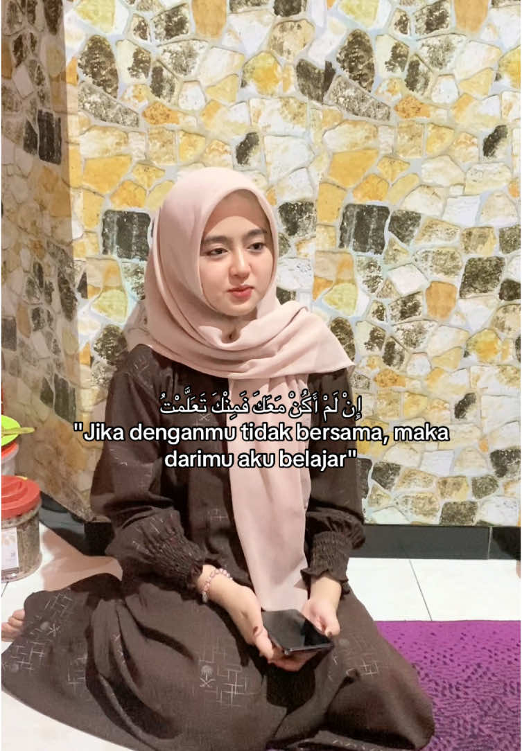 gamis yang aku pake cek di keranjang kuning yaa#fyppppppppppppppppppppppp #quotesislamic🖤 #santripondok #santriputri 
