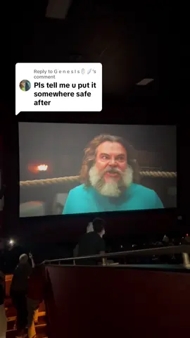 Replying to @G e n e s I s🪞🪽 Where did the live chicken in the Minecraft movie go? #chickenjockey 