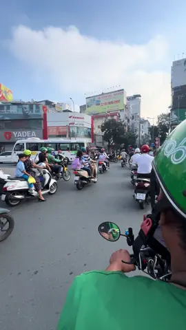 Riding a moto around the streets of Ho Chi Minh City, Vietnam 💚 #fyp #travel #vietnam #traveling 