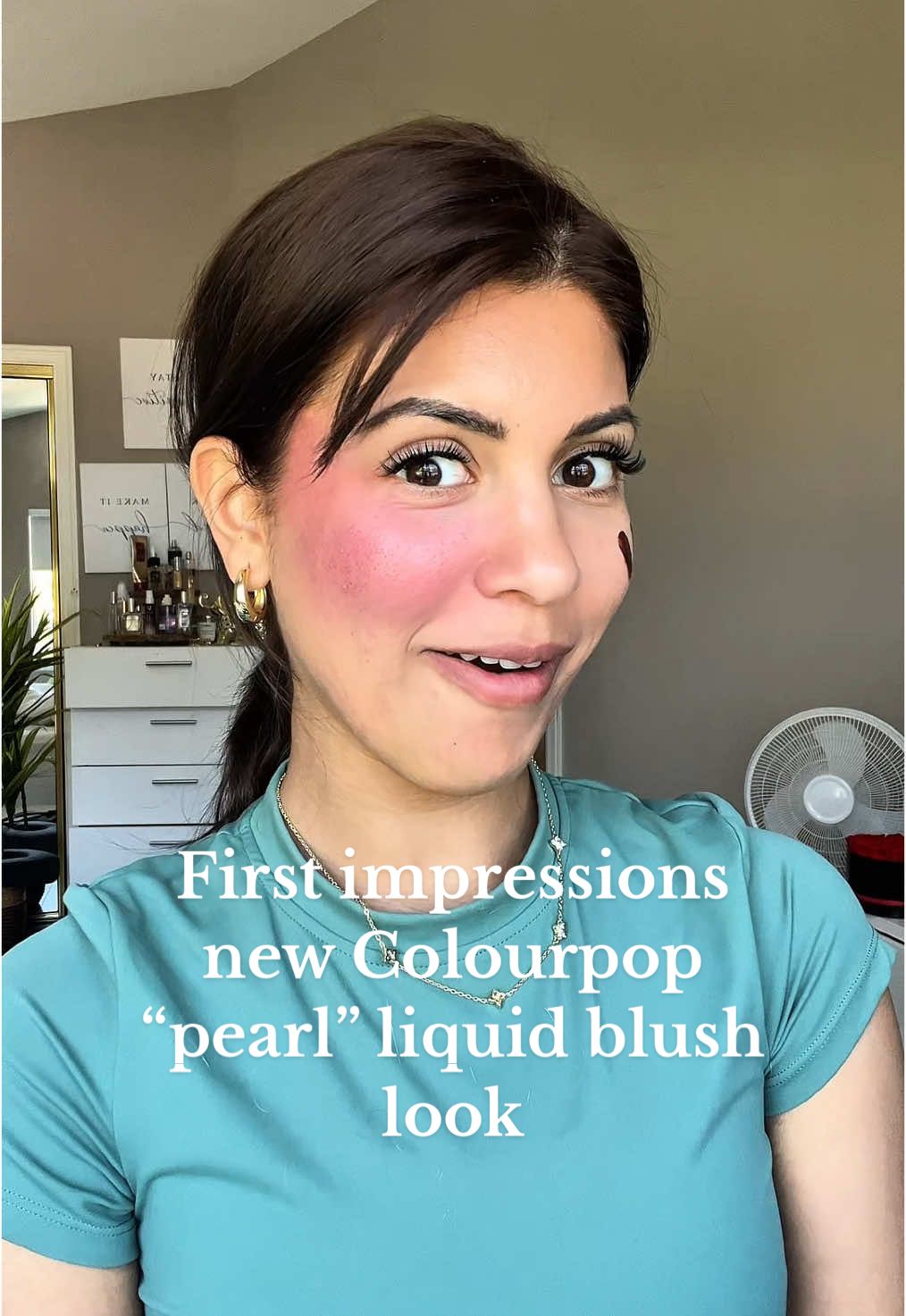 Clearly not an AD BUT DOING FIRST IMPRESSIONS 🤣 what yall think??? Releases tommorow at 1pm!  This new @ColourPop Cosmetics line is their “pearl” liquid blush look and I like its shimmery but not glittery it’s so pretty 😍😍 my favorite is wine n dine what’s yours 😍😍 Also it’s a dance moms collab 👀👀 #creatorsearchinsights #naturalmakeup #firstimpressions