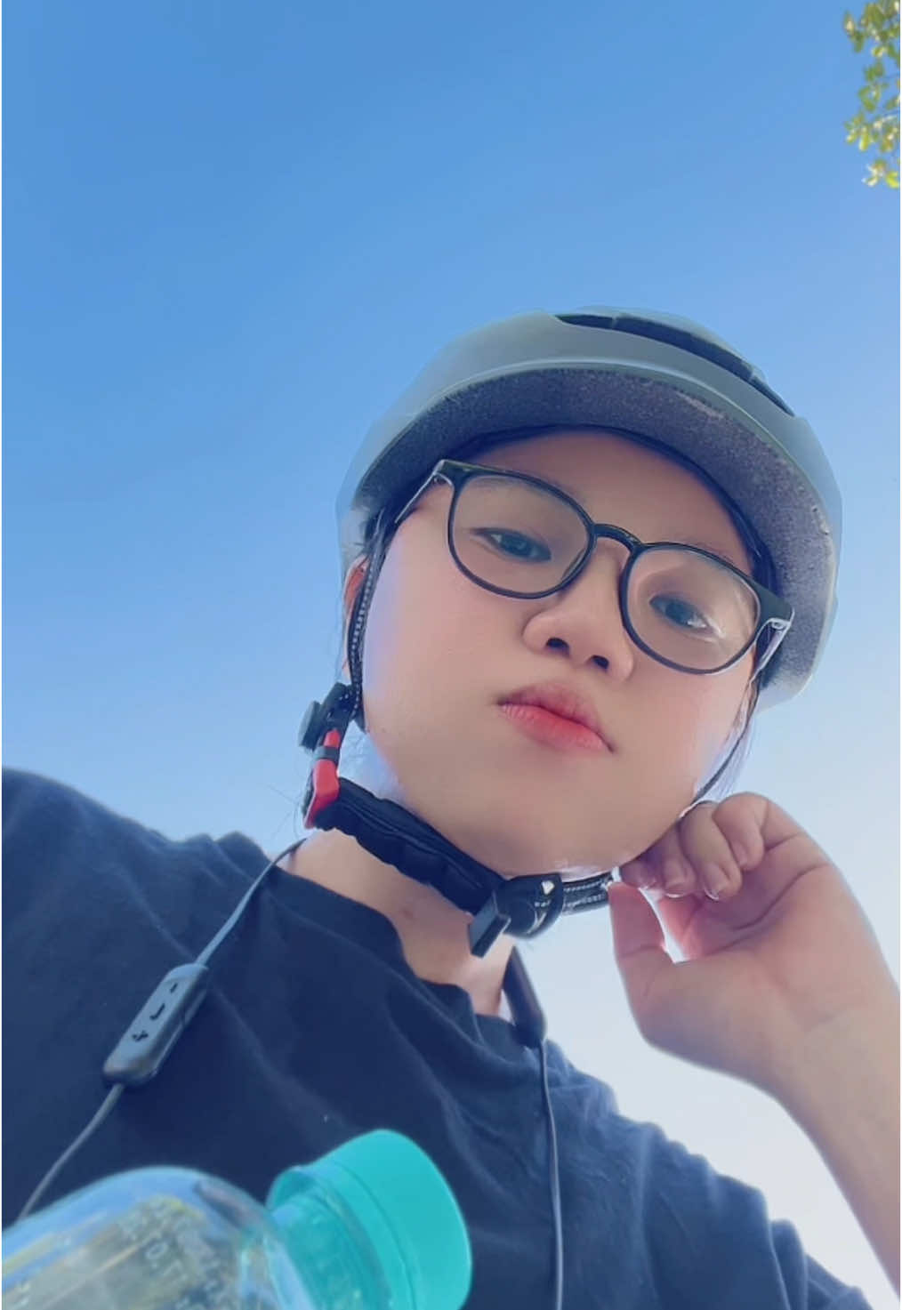 Mụt chiếc nó bảo hộ khi đạp xe ??? #nghiviecvuive #fyp #dapxe #xuhuong #rockbros 