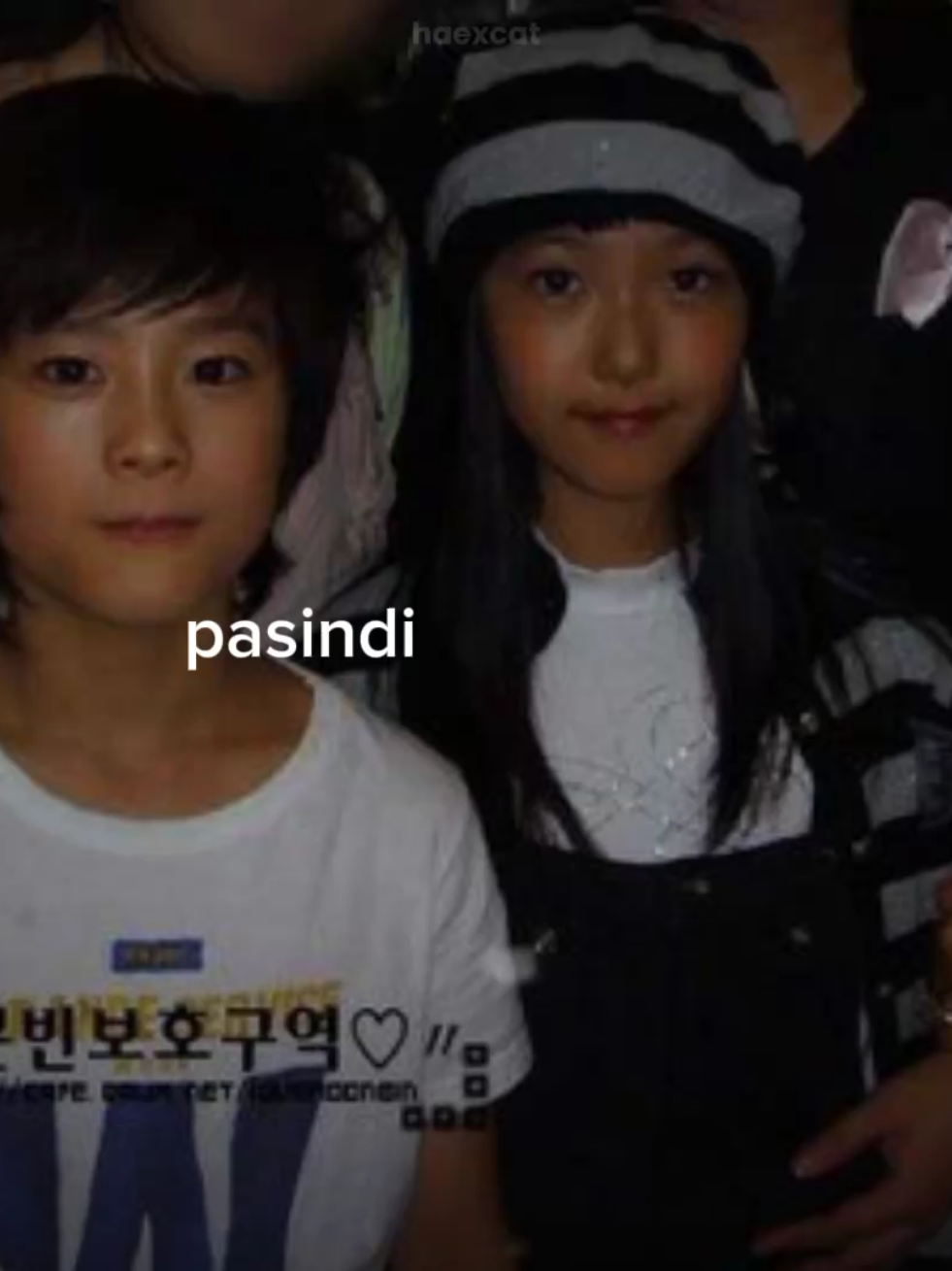 “I felt reassured and happy to be with you from our childhood to our teens and 20s. I thought I would grow old with you until we become grandma and grandpa but now I'll be the only one to grow old.” - eunbi. #sinb #hwangeunbi #moonbin #gfriend #astro #eunbin #fyp 