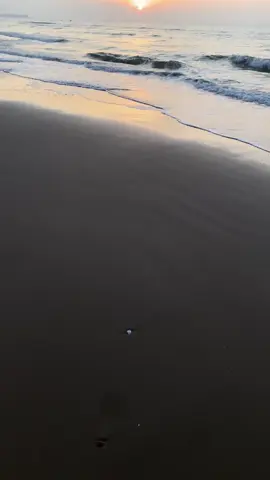 chắc em, em đã quên anh rồi người ơi..