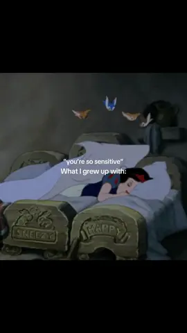 I grew up w old Disney ✨☁️🤍 #fyp #lovedisney #dramatic🎀