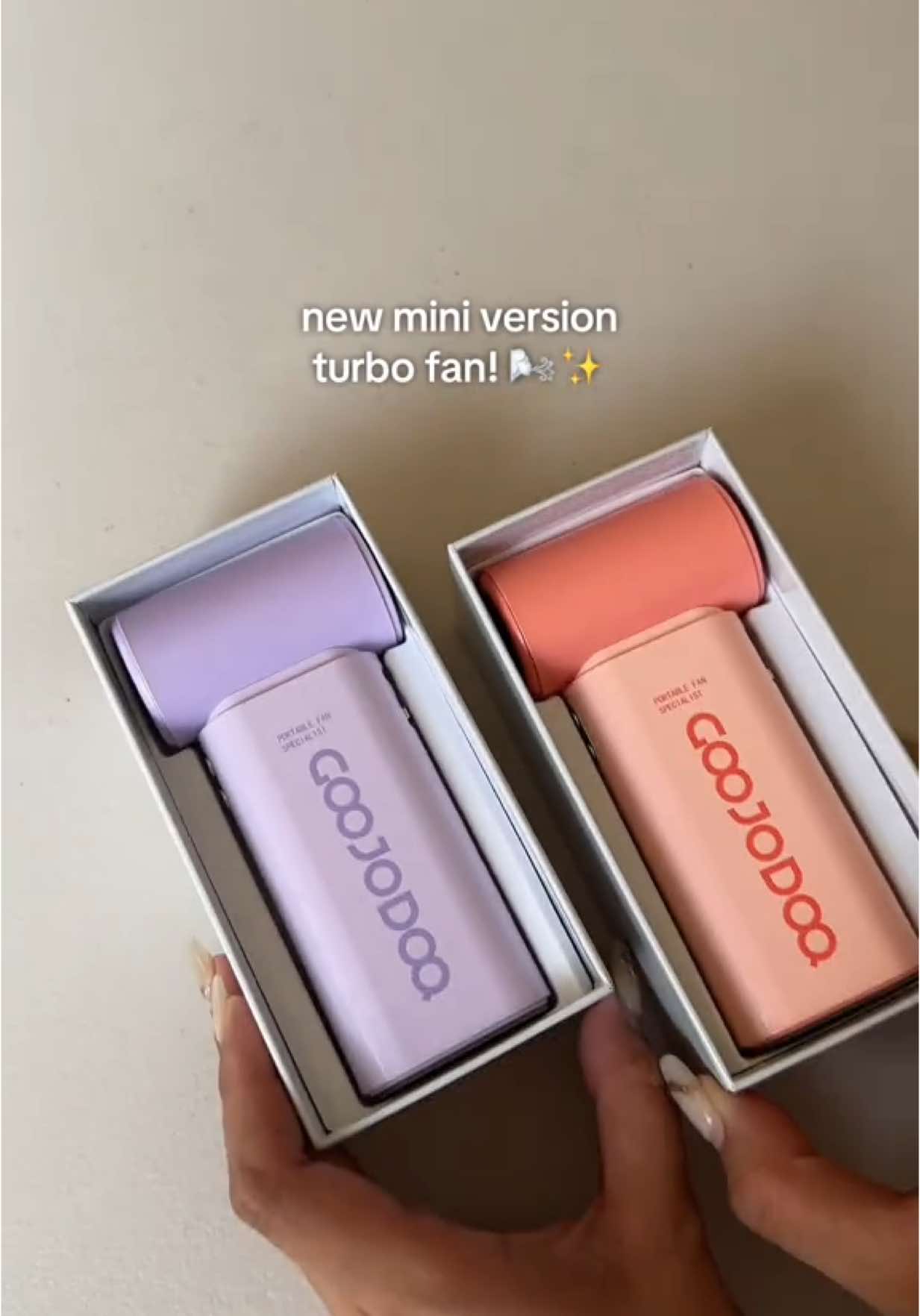 GOOJODOQ’S HIGH SPEED POCKET FAN. The perfect mini fan for everyday use 🌬️✨ #pocketfan #minifan #miniportablefan #miniturbofan #goojodoq #goojodoqpocketfan #highspeedfan #turbofan #portablefan #highspeedpocketfan 