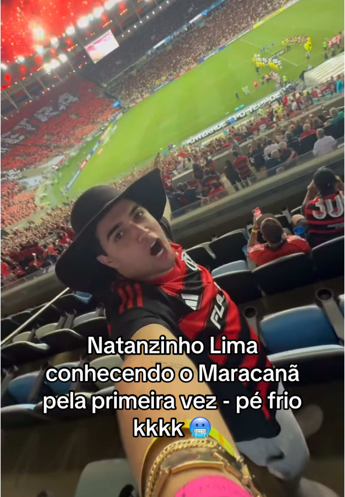 @@natanzinholimaoficial pela primeira vez no Maracanã - o homi é flamenguista nato… 😂💥 #fyu #fyp #fyy #flamengo #natanzinholimaoficial 