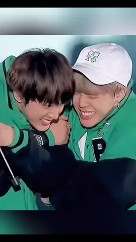#jimin #jin #parkjimin #kimseokjin #bts #bts_official_bighit #bangtan #foryoupage #fypage #foryou #fypシ゚viral #fypシ゚ #viral #fyp #jiwie🍒 