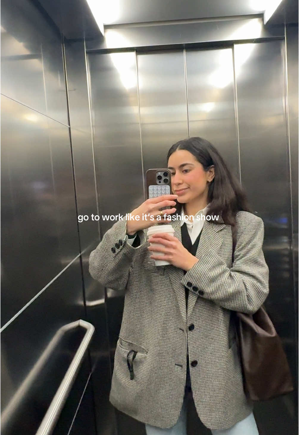 dresscode oversized blazer #outfitinspo #fyp #workwearstyle #springoutfit #OOTD #dailyoutfits #viral 