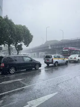 လွမ်း 🌧️💔 #rain #လှည်းတန်း #hledan #yangon #myanmar 
