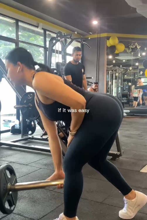 love your self first✨ #gymmotivation  #fitnessmotivation  #workoutmotivation #positivevibesonly 