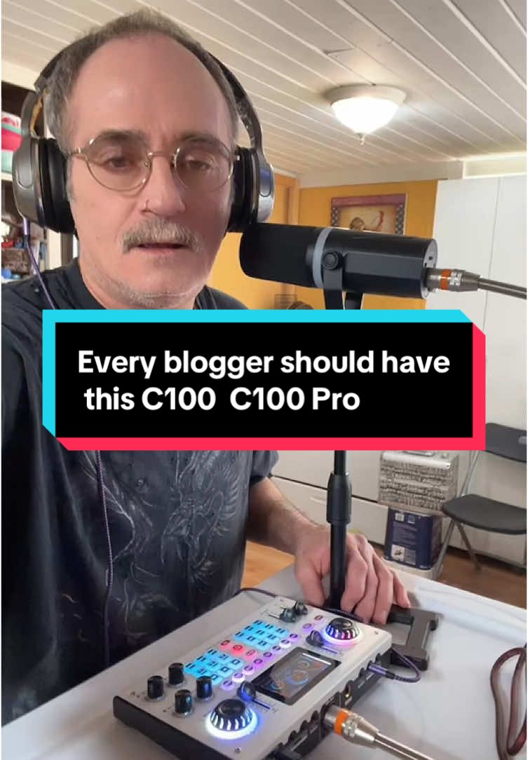 Every blogger should have  this C100  C100 Pro 