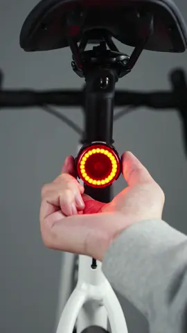 Light up the ride. Steal the spotlight. The newest ROADTOSKY tail light is here!🔥 #bikelight #cyclinggear #ineterestingthings #rockbros
