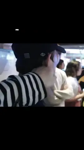 Membalas @khocela maaf ya yang tadi aku td😭🙏🏻 #haechan 