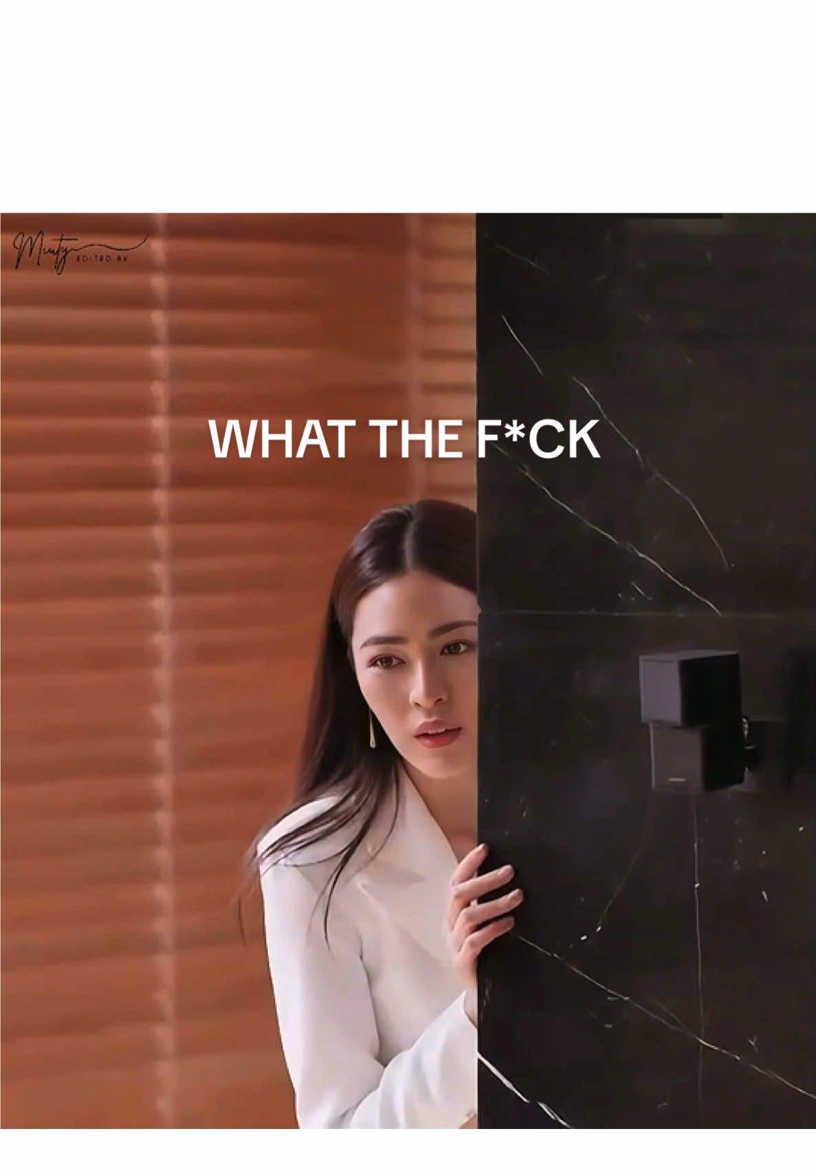 Vẫn câu nói cũ: Còn cười là còn khổ Badsĩ ạ :))  (up lại cho đỡ quên) #wtf #AmbervanDay #whatthefuck #thaidrama #thesecretofus #sadscene #cryscene #linglingkwong #ormkornnaphat #lingorm #ใจซ่อนรัก #music #edit #edits #editing #netflix #fypage #fypp #fypシ゚ #fyp #fyppppppppppppppppppppppp