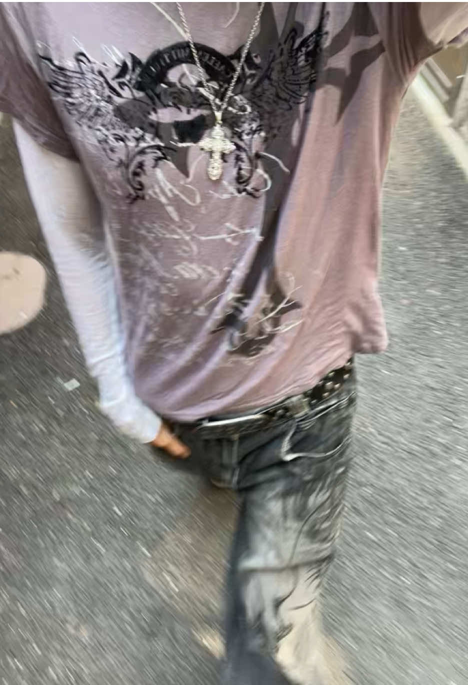 wasn’t that easy as it seemed #outfitideas #streetwear #fashiontiktok #y2k #aesthetic #springoutfit #OOTD #fitcheck 