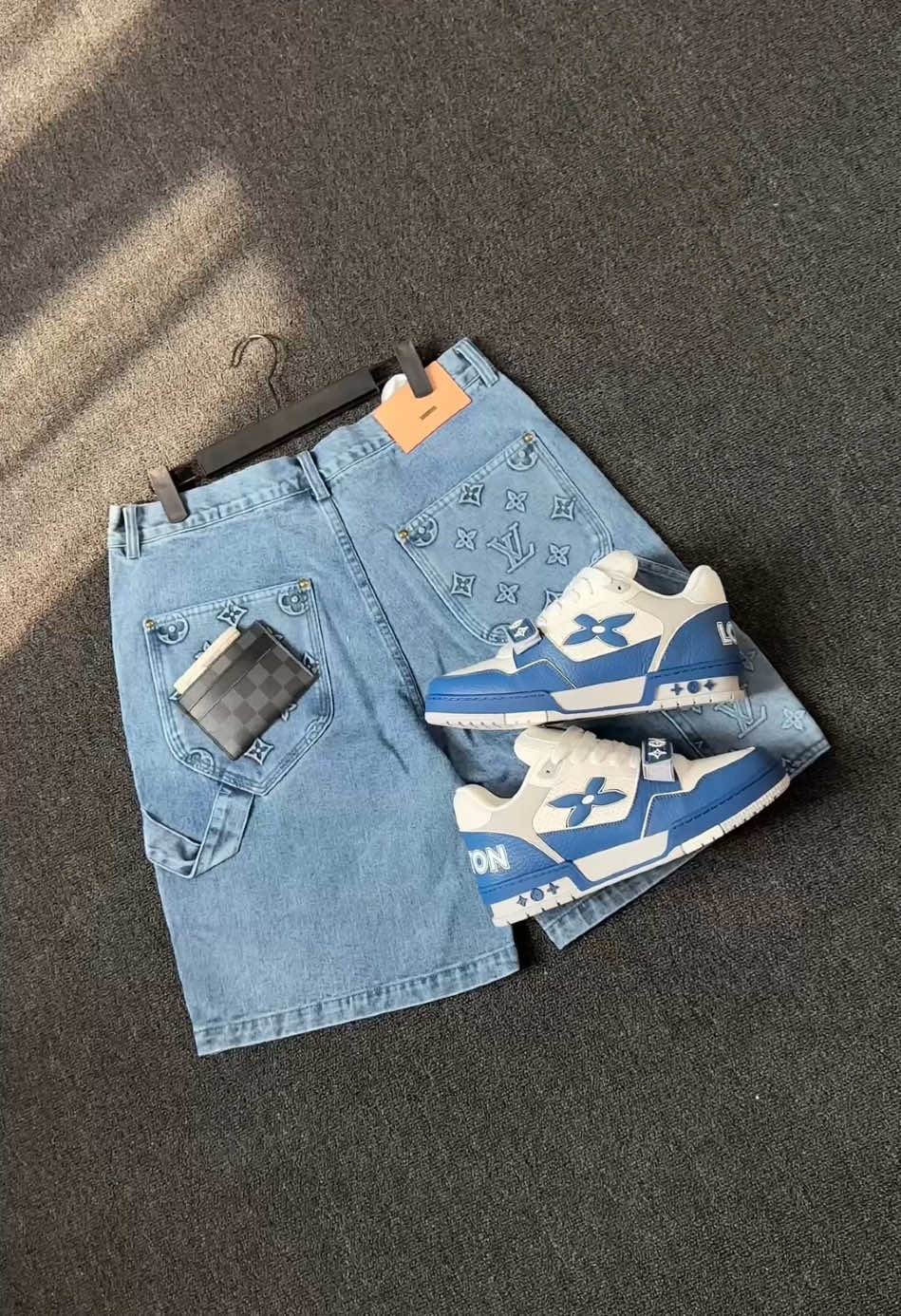 Lv Short for the summer 💙#fashion #streetwear #shorts #menfashion #OOTD #fashiontiktok #fit #fitcheck #Summer #summeroutfit #outfitinspo #fyp 