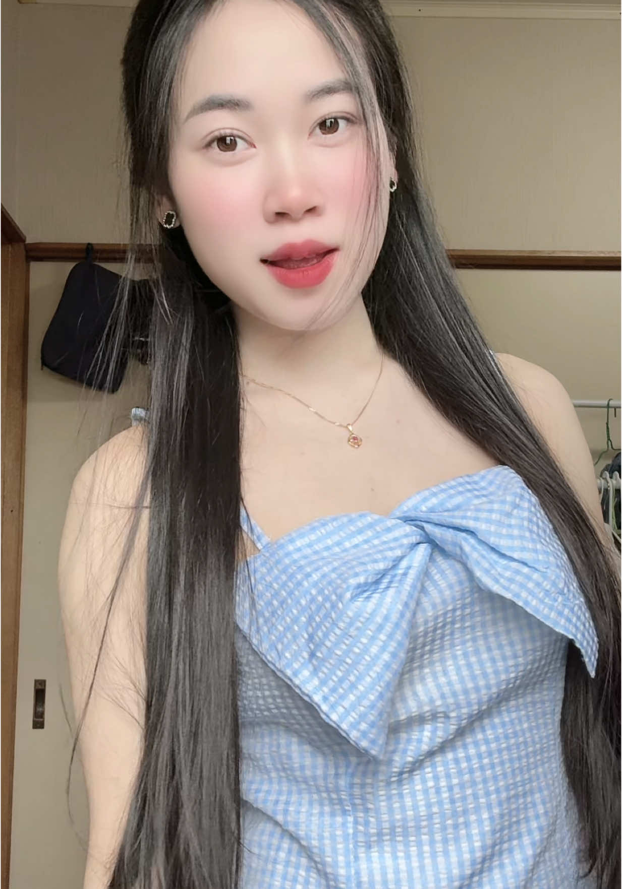 Cứ bị thích kiểu nhẹ nhàng như này😝