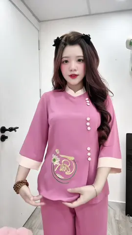 Pháp Phục không chỉ là áo quần mà còn là tấm lòng thành kính dâng lên Tam Bảo 🪷  #xuhuongtiktok #dolamdichua #bàba #phapphuc #phapphuctruyenthong #dolam #phatphap #phatphapnhiemmau 