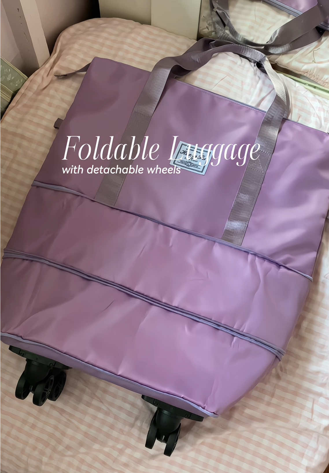 Foldable luggage bag with detachable wheels  #foldableluggage #foldingluggage #foldabletravelbag #bagwithwheels #luggage #travelbag #travelluggage #foldablebag #bag #travelessentials 