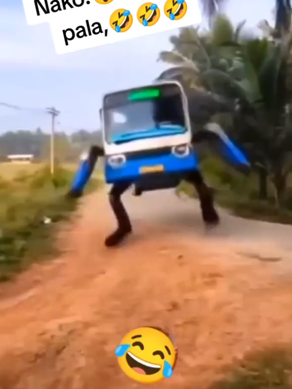 Bus na may paa;😲🤣🤣🤣#tiktokviral #blogger #funnyvideos #comedyvideo #videoviral @Comedy 