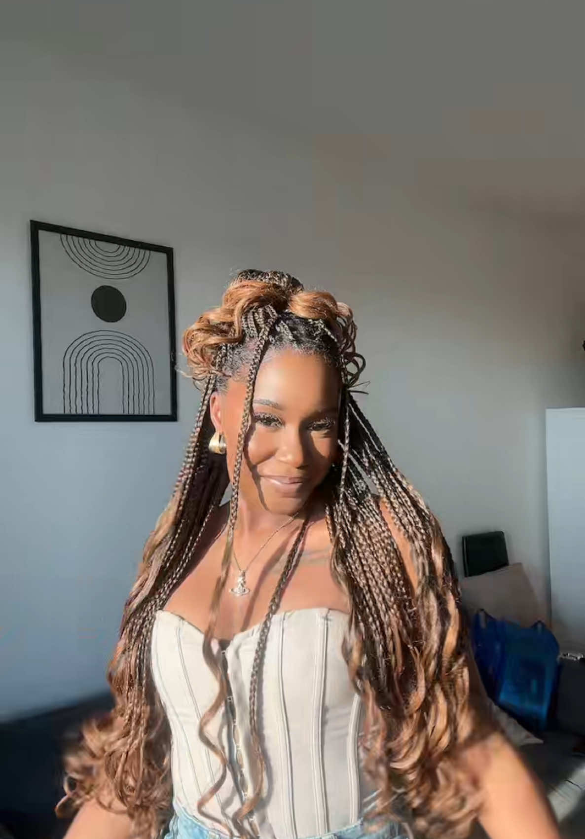 Yall seem to be enjoying my French curl braids just as much as I am. I’m going to cry when I have to take them out 😭🤣 #fup #frenchcurlbraids #frenchcurlstyles #braidstyles #braids #protectivestyles #brownbraids #curls 