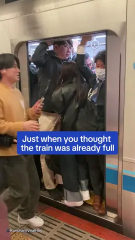 Trains come every 5 minutes on average in Japan with one of the most punctual public transport systems on the planet, yet... 🫠 Read more on the DailyMail.com 🎥Kunchan/ViralHog #japan #train #rushhour #commute